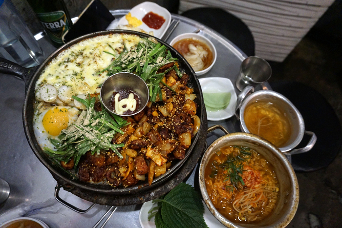  영등포역 술집 ) 구공탄곱창 : 영등포 막창 맛집