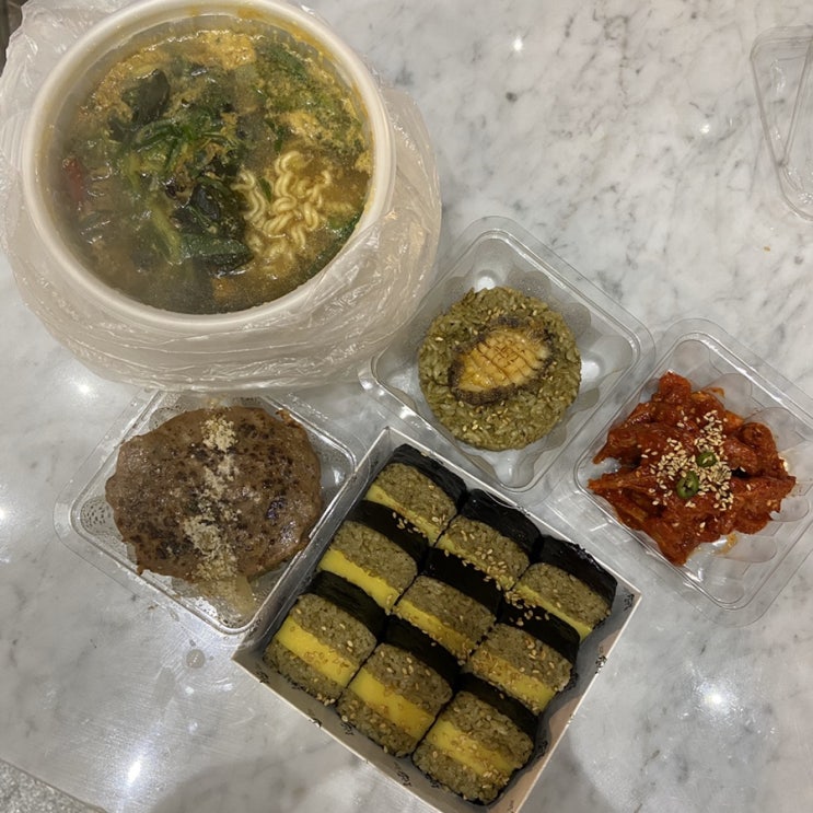  제주도 공항근처 맛집 제주도 김만복 본점 : 유명한 김만복김밥 떡갈비주먹밥 후기