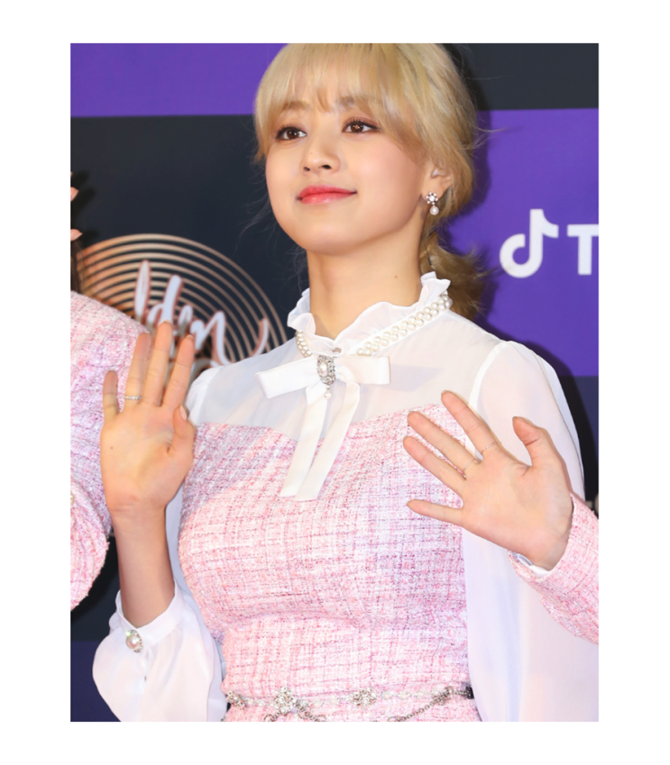 웅앵웅 뜻 트와이스 지효 정말 생각이 있는건지.. 웅앵웅 뜻 트와이스 지효 정말 생각이 있는건지..
