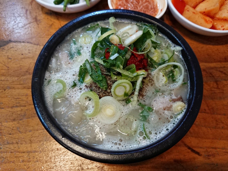  서울 삼성동/삼성중앙역 '박서방순대국밥' 순대국밥