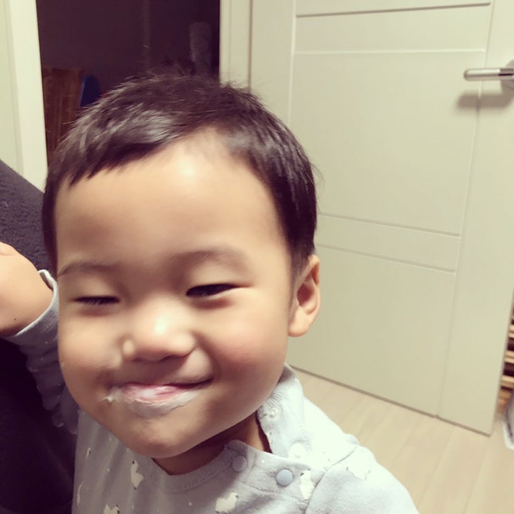 아빠 이그빠 수염 우유수염 아빠 이그빠 수염 우유수염