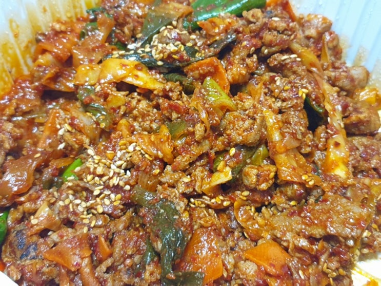  오늘 저녁은 제육볶음으로 정했어요