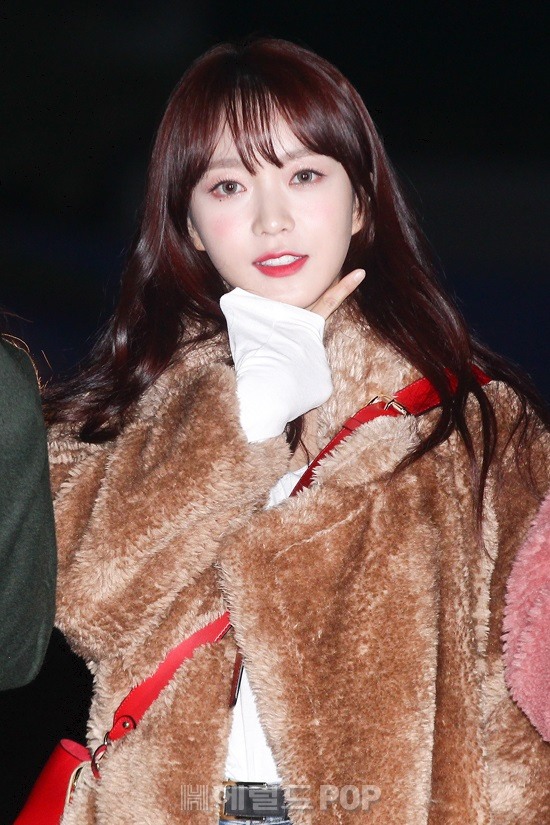 200110 뮤직뱅크 출근길 포토 1 200110 뮤직뱅크 출근길 포토 1