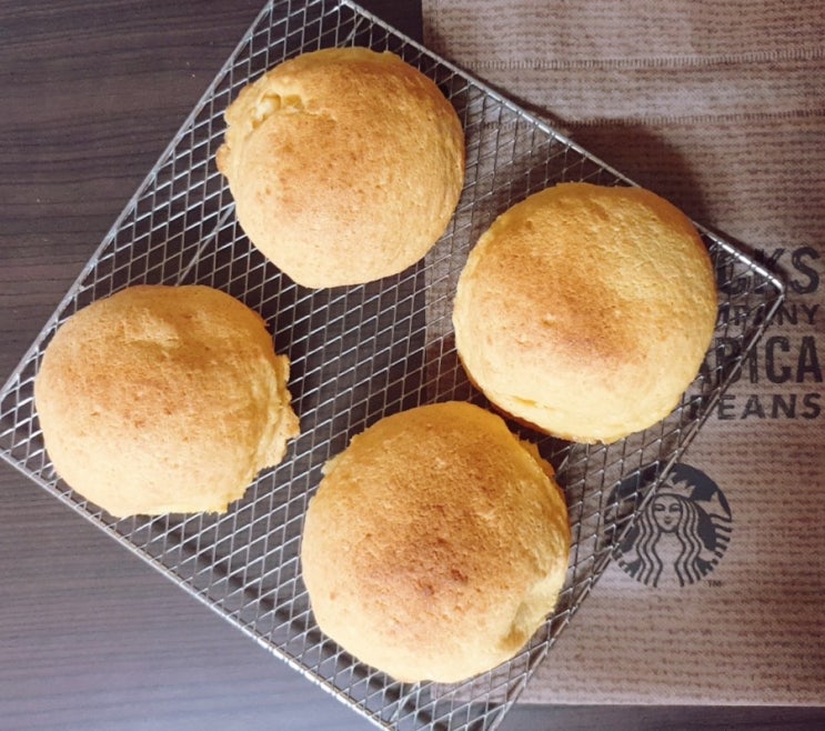  [홈베이킹] 쫄깃하고 바삭한 체다치즈번 만들기