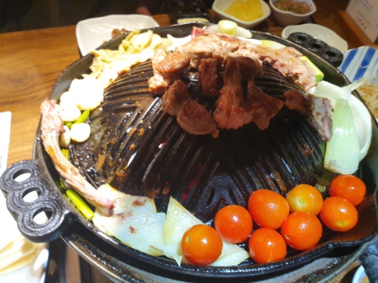 [잠실새내역] 북해도식 양고기 화로구이가 맛있는 징기스! 열 번도 넘게 온 가성비 좋은 맛집으로 추전!