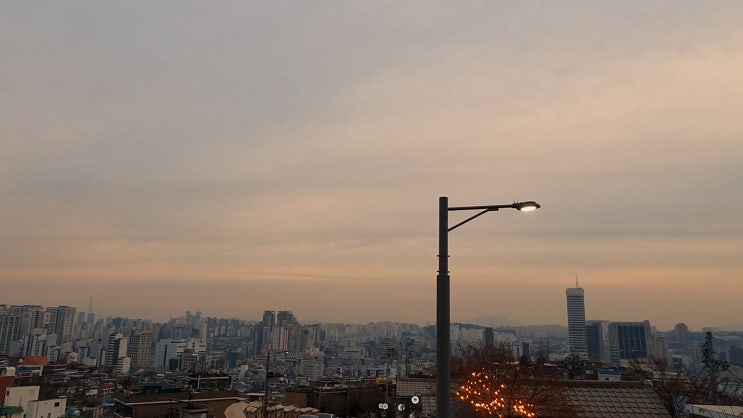  이화벽화마을 'Ihwa Mural Village in Seoul'