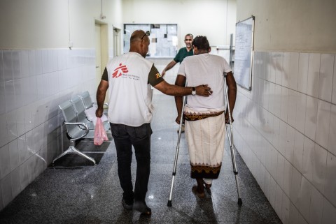 예멘 아덴 분쟁으로 부상자 속출… 국경없는의사회 병원 24시간 내 119명 치료