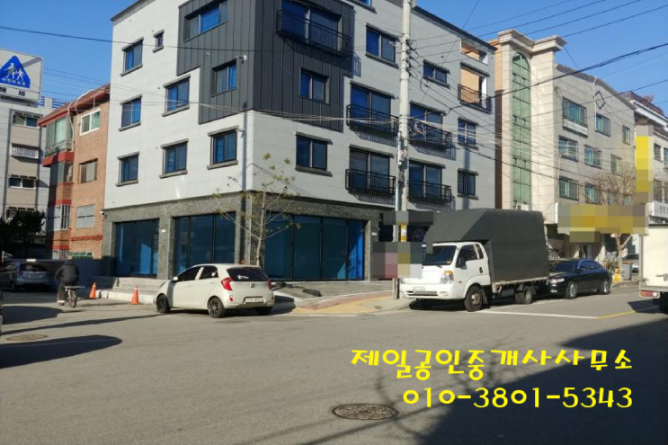 초중고 다 끼고 있는 안산 본오동 신축 상가 주택 코너건물 팝니다. 초중고 다 끼고 있는 안산 본오동 신축 상가 주택 코너건물 팝니다.