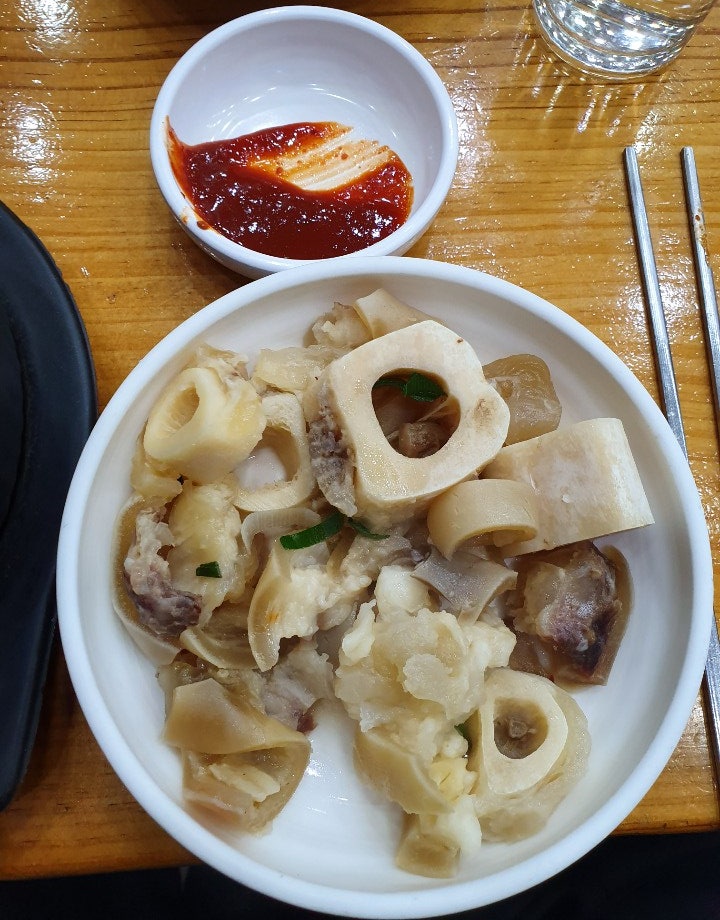 나주 산포 정품한우식육식당 우족탕 : 네이버 블로그