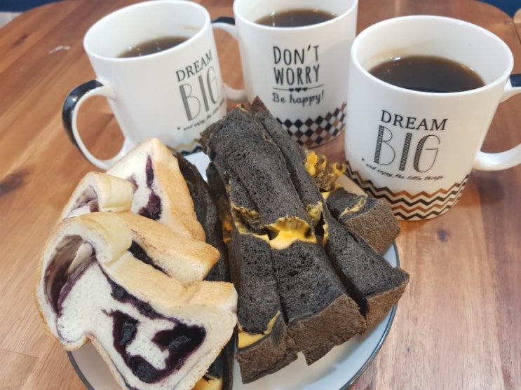  연산동카페 추천 쌀빵이 맛있는 토리카페