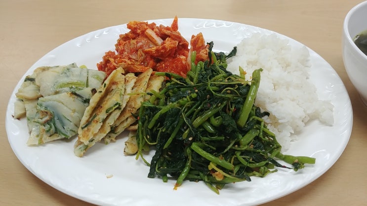 백석대 밀겨울 : 천안 안서동 : 사골칼국수가 궁금하다