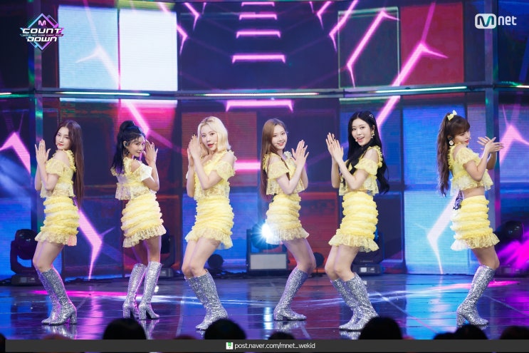 200109 엠카운트다운 모모랜드 - Thumbs Up + 1위 앵콜 현장포토 200109 엠카운트다운 모모랜드 - Thumbs Up + 1위 앵콜 현장포토