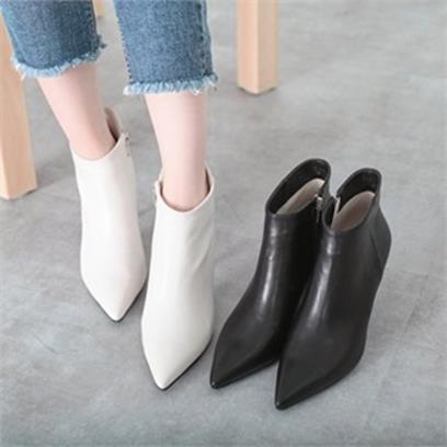  여성 부티힐 61767 (58,430원)