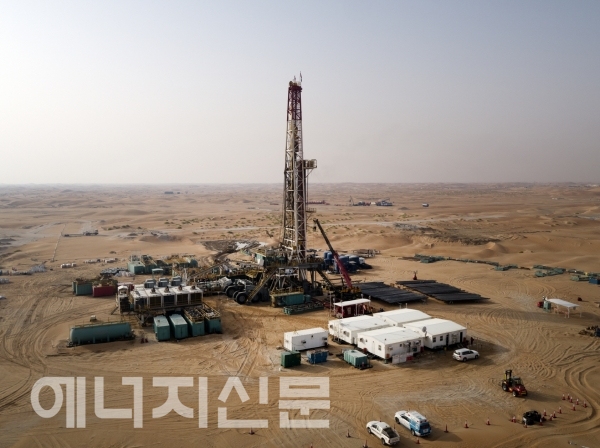 美 EIA “세계 석유수요, 크게 늘어날 것” 美 EIA “세계 석유수요, 크게 늘어날 것”