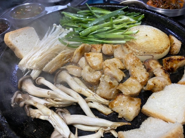 [수원 영통 맛집] 장수돌곱창에서 즐기는 간, 천엽, 양, 곱창, 대창의 올어라운드 곱창파티 : 네이버 블로그