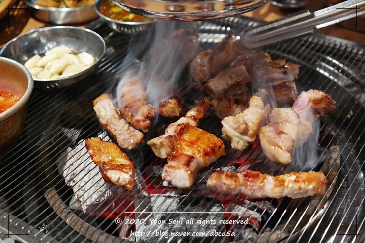 시지고기집: 감성돼지, 두꺼운 초벌 돼지고기 맛집