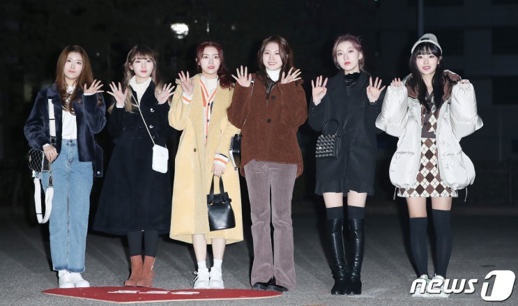 200117 뮤직뱅크 출근길 포토 2 200117 뮤직뱅크 출근길 포토 2