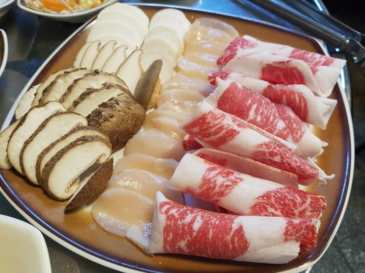  울산 북구 맛집 화봉동 돈꽃 차돌박이 삼합 + 대패