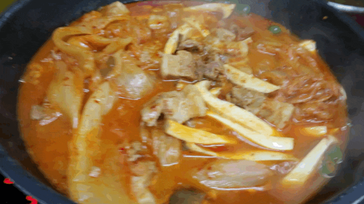  [쌩김치찜 묵은지 돼지고기 김치찜 후기]편하게 데워먹는 간편식 추천