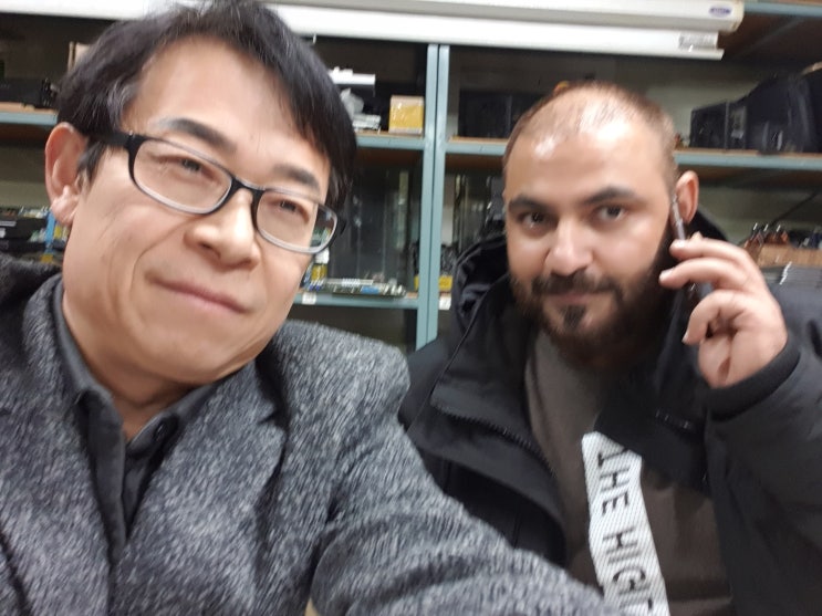  살다보니 조이컴에 외국 바이어가 오는 날도 있군요