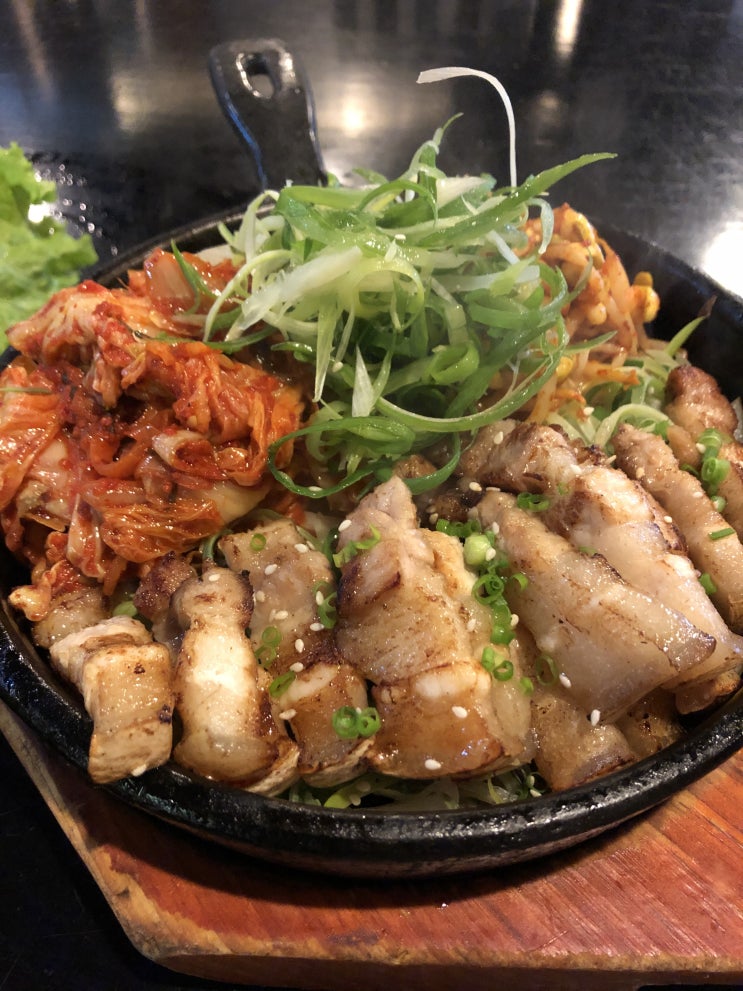  필리핀. '오키친' (시오디. 한식당)의 삼겹살
