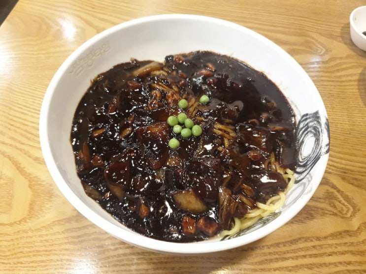 오래간만에 저녁으로 짜장면 한그릇~!