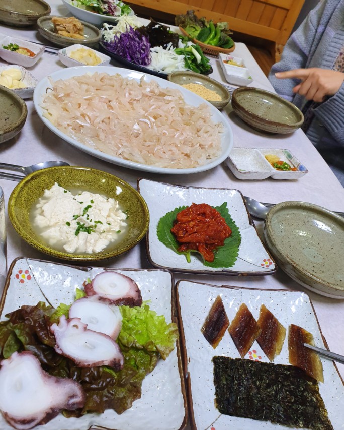  경주 로컬맛집 감포중매인 참가자미횟집