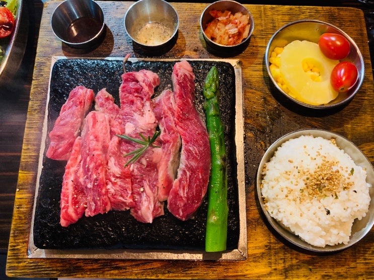  [샤로수길맛집]'사브로 스톤' 스테이크맛집/ 서울대입구맛집/ 스테이크 추천/ 갈비살/부채살/메뉴/가격/와인한잔/ 데이트맛집추천/분위기 좋은 스테이크맛집 [리뷰]