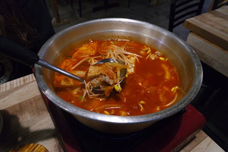  신촌 막걸리 술집 양푼이주막 불타는 일요일