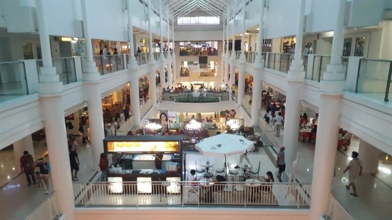필리핀 여행 - 세부시내의 대형 쇼핑센터 아얄라몰