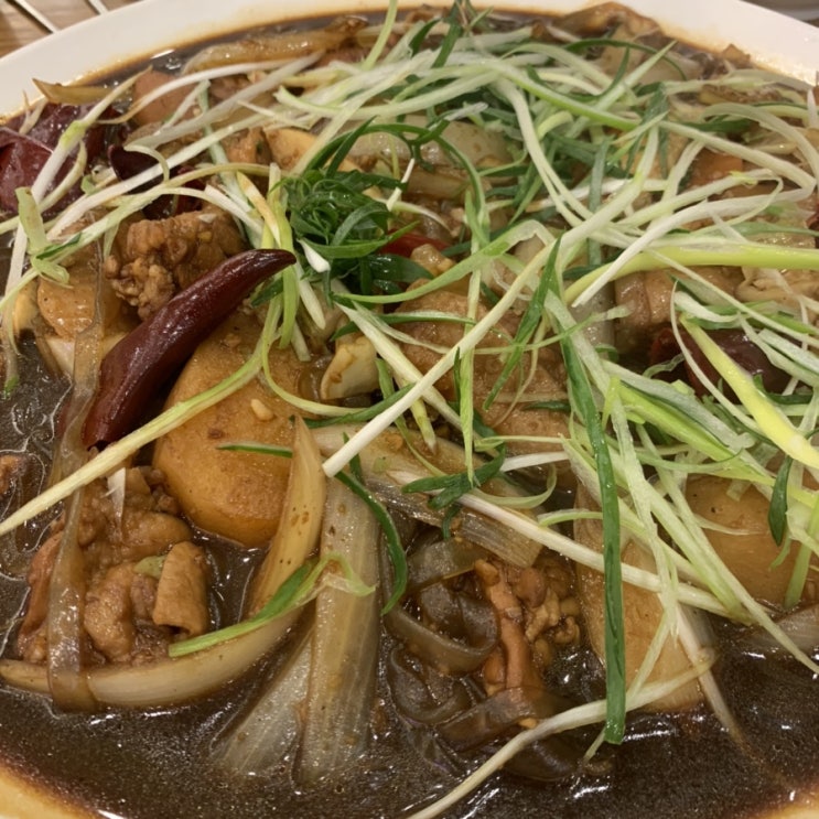  영등포 찜닭 신세계 타임스퀘어 홍수계찜닭은 가격대비 맛이 그저 그렇습니다.