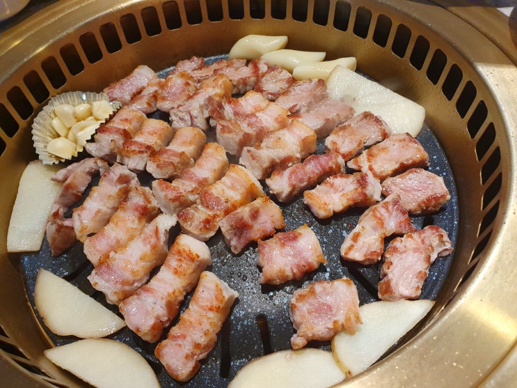  강남역 고기집 삼겹살 땡길땐 두껍삼으로