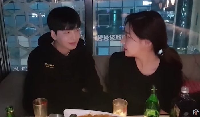 김인호 박소은 방송에서 진한19금 '키스'까지 했지만...알고보니 숨겨둔 여자친구 있었다?? : 네이버 블로그 김인호 박소은 방송에서 진한19금 '키스'까지 했지만...알고보니 숨겨둔 여자친구 있었다?? : 네이버 블로그