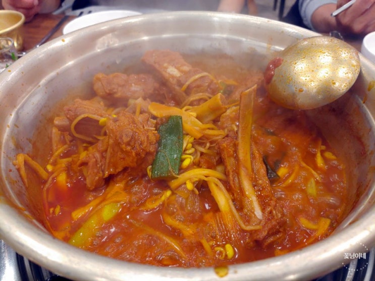 연신내 맛집 : 매운양푼등갈비 곤드레밥이 유명한 팔덕식당 연신내역 고기집으로 추천 