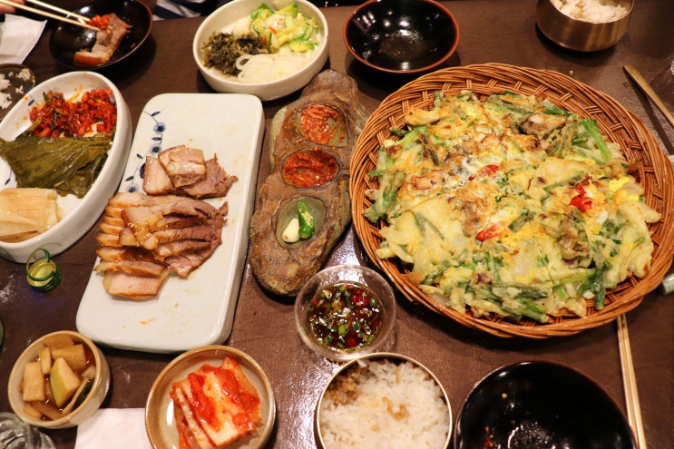  명동밥집 : 한정식 땡길때 녹우, 명동 점심식사 장소 추천