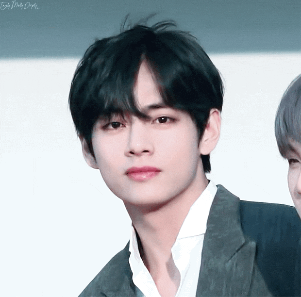방탄소년단 뷔 / 김태형 ] 스크롤 내리다 보면 그냥 넋 놓고 보게 되는 김태형 레전드 움짤 모음 : 네이버 블로그