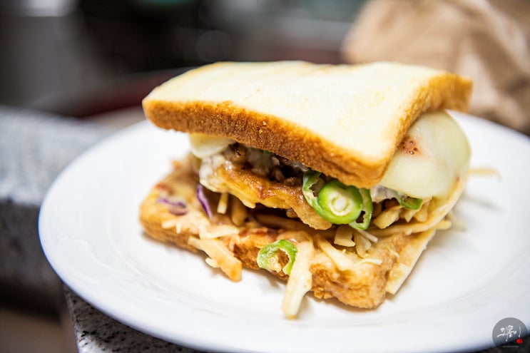 부산 영도 맛집 : 청학시장에 줄서서 먹는 샌드위치가 있다?!