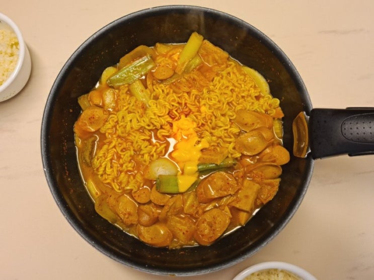  PEACOCK 피코크 / 의정부 부대찌개 맛있네요!!