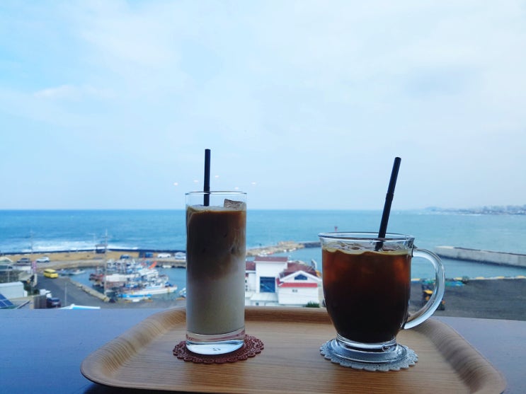  제주도 애월 카페 추천 전망 좋은 종이시계
