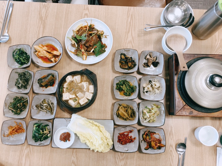 [충북 제천] 약초밥상, 밥이 맛있는 열두달 밥상 (제천 리솜포레스트 입구)