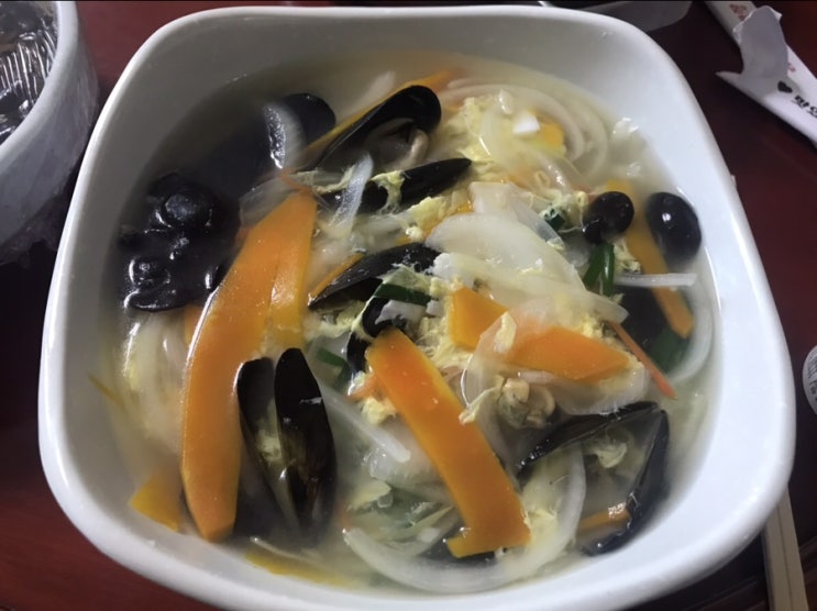  통영시 무전동 고향집 근처에 있는 가마치 통닭 / 황제쟁반짜장 / 큰집 닭강정