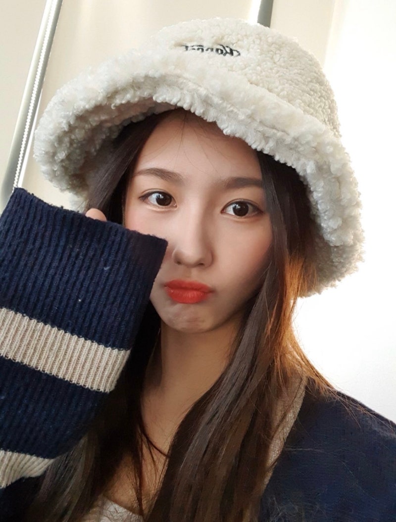 (여자)아이들 미연 사복 스타일 가을 겨울