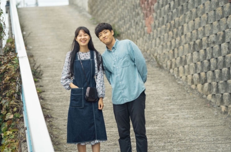  용식이 강하늘 패션을 한번 살펴보아요