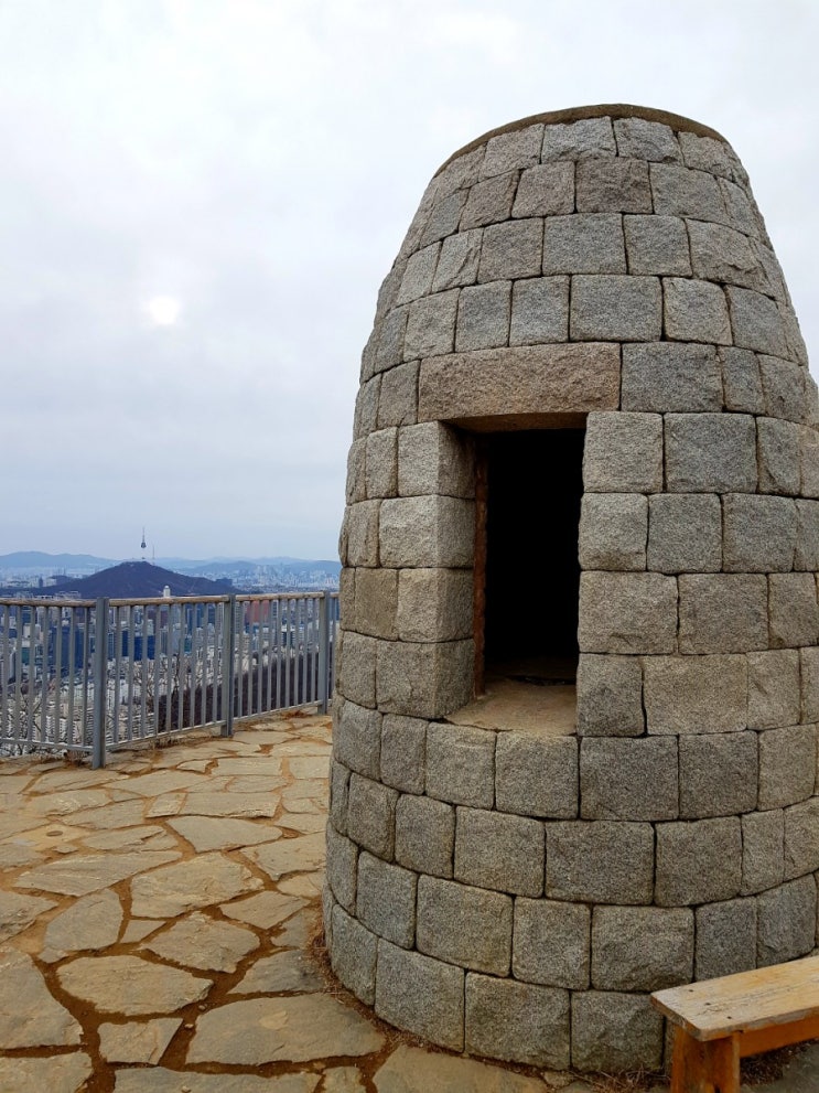  안산 봉수대 정상 등반