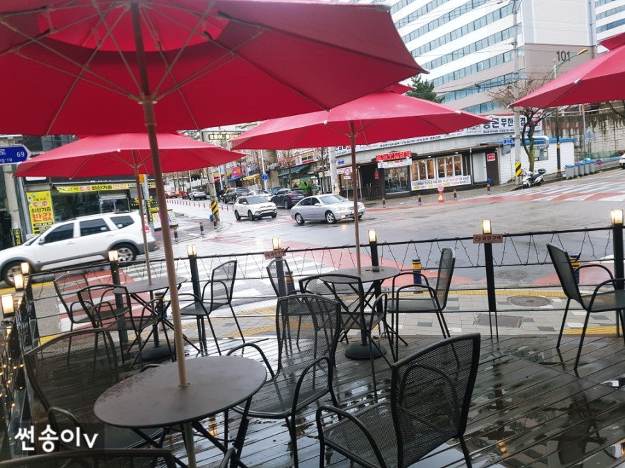 투썸플레이스 삼척교동점 사진 2