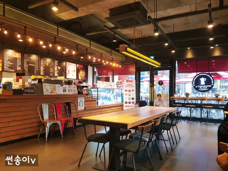 투썸플레이스 삼척교동점 사진 3