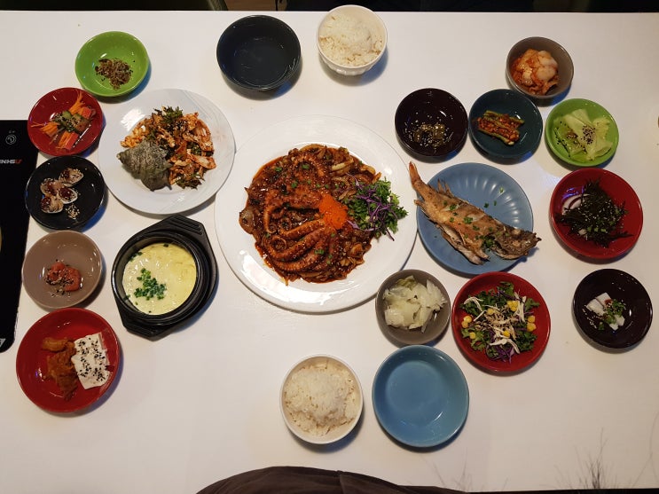  월정리맛집추천 :: 고래날다