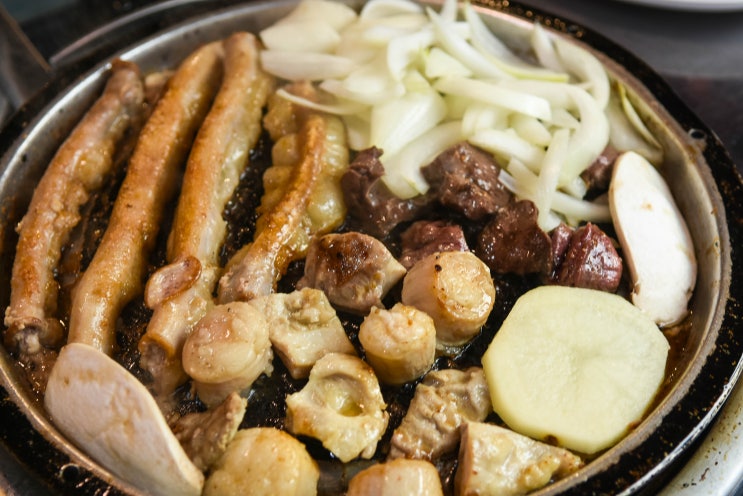  영등포고기맛집 쫄깃한 곱창매력!!