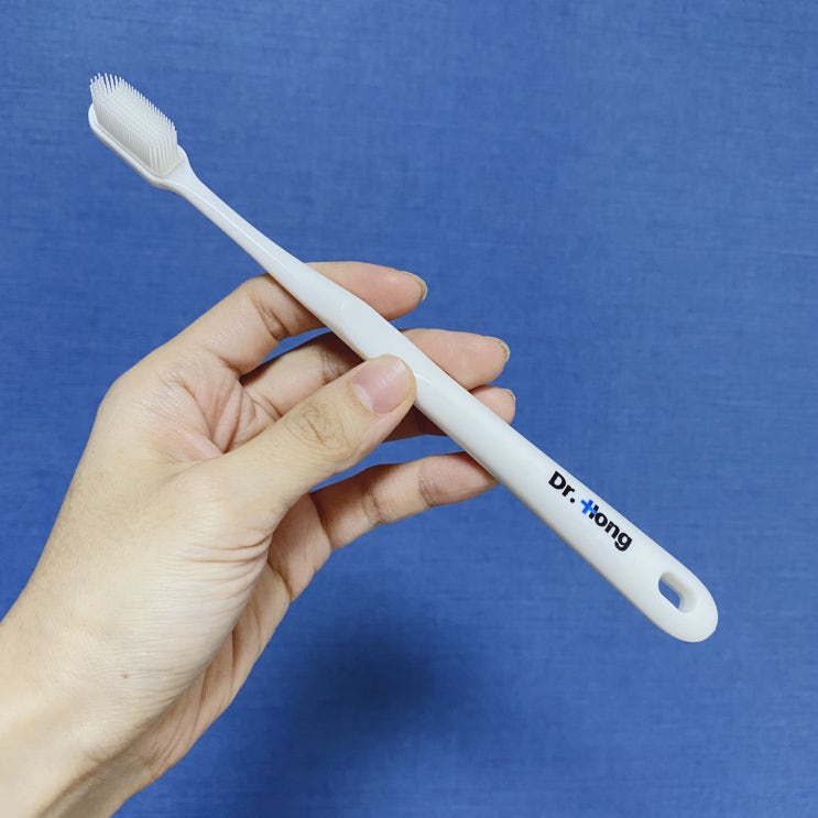  닥터홍 실리콘 칫솔 : 건강한 치아관리 칫솔 추천