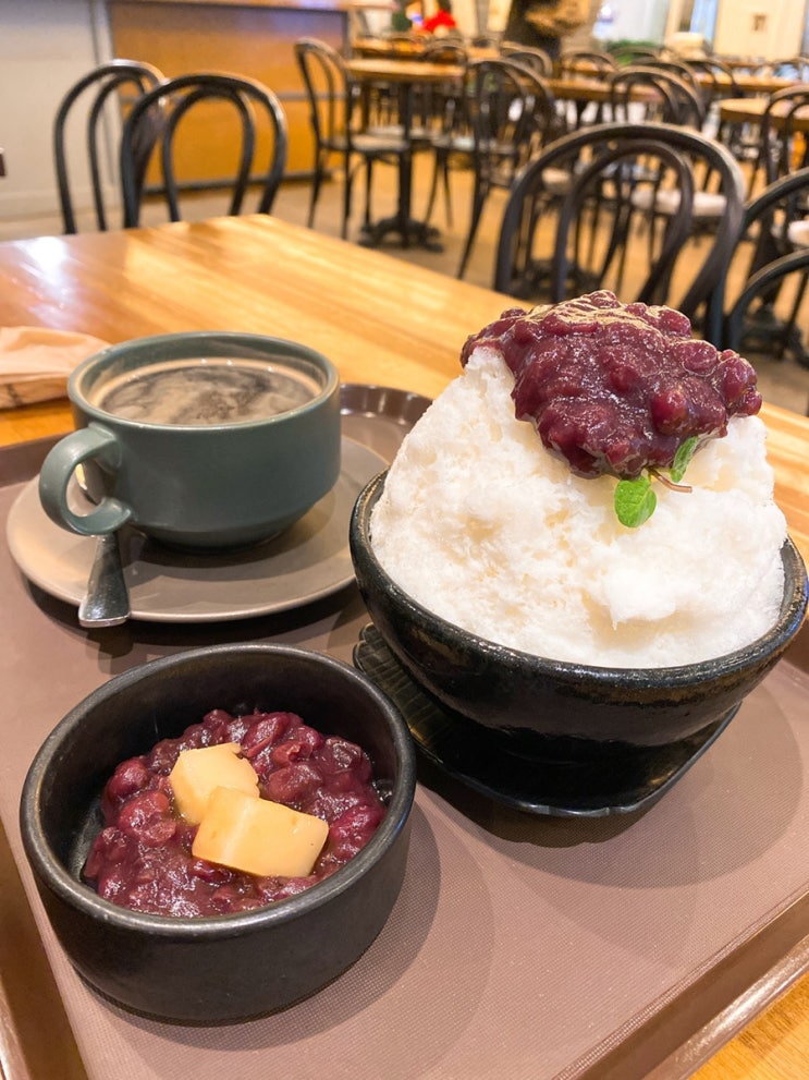 [신촌 카페] 밀크빙수 맛집 밀탑 현대백화점 신촌점